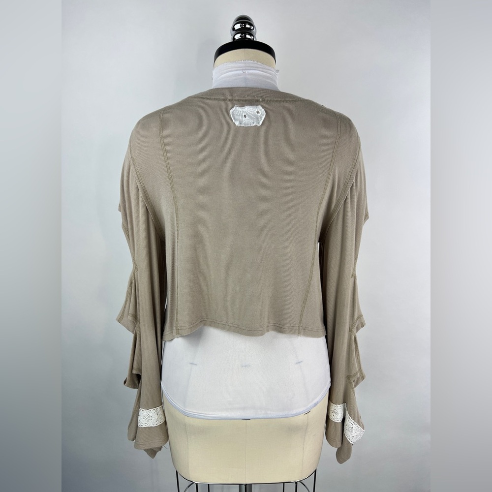 💚 2976. Ribbed Patchwork Cut Out Sleeves Top - Picture 2 of 6